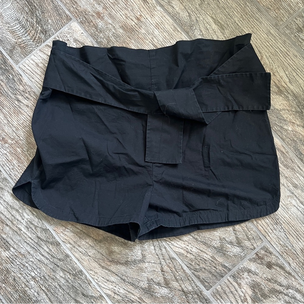 Kate Spade Saturday Paper Bag Shorts, Black, Women’s Size Small